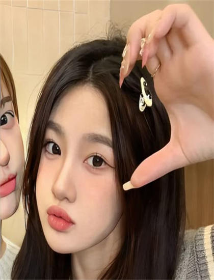 温暖的抱抱在线观看免费完整电影_可爱发型扎法视频_暗夜影院